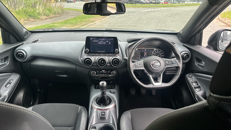 Nissan Juke 1.0 DiG-T 114 Tekna 5dr Petrol Hatchback